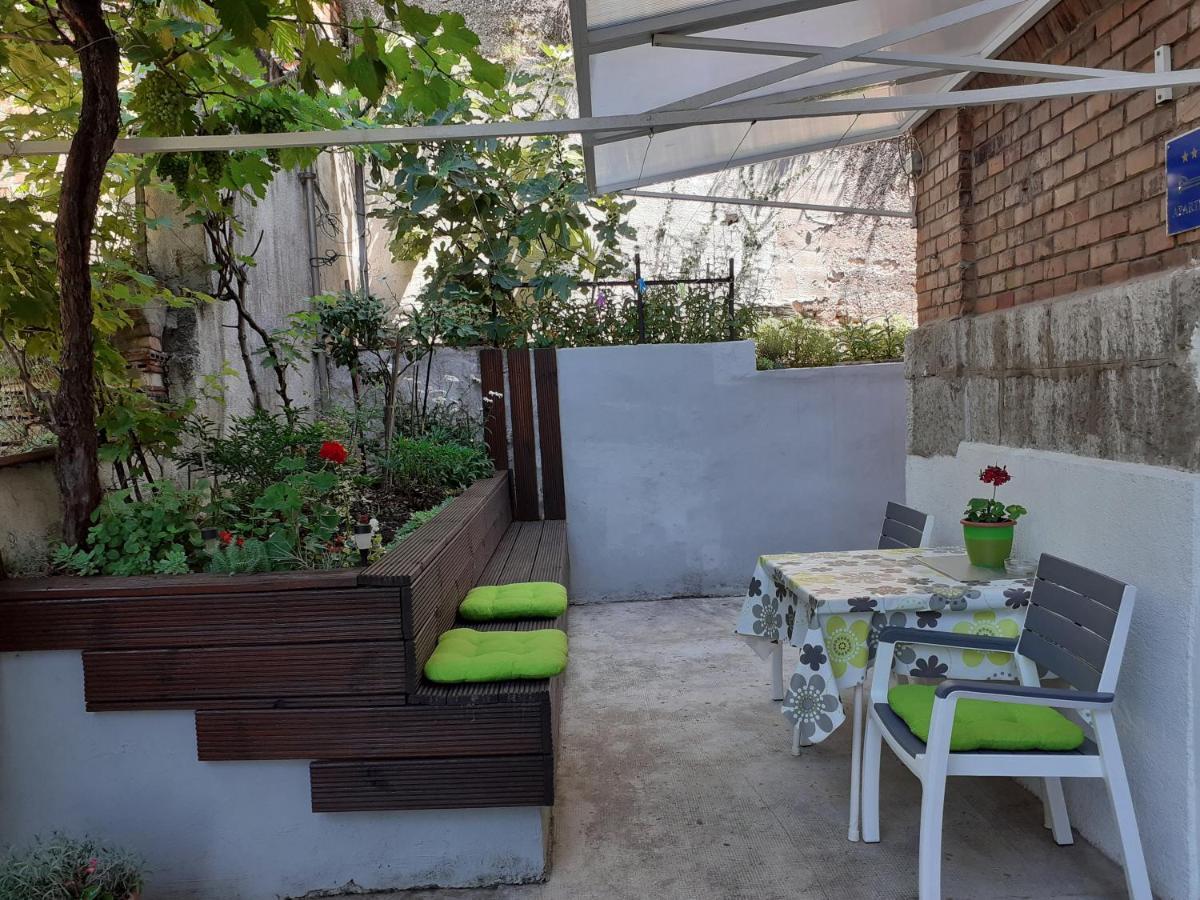 Apartments Belvedere غييكا المظهر الخارجي الصورة