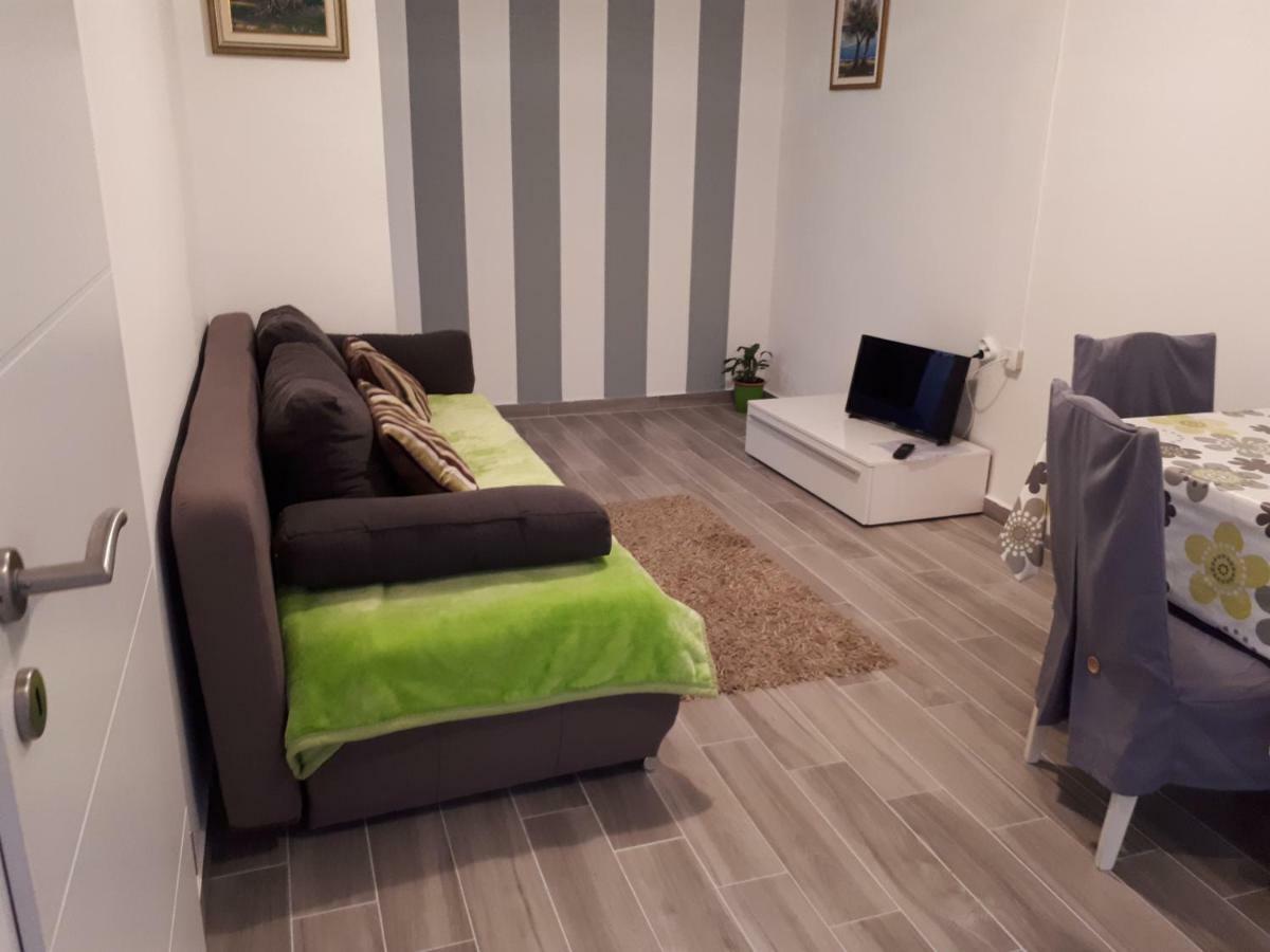 Apartments Belvedere غييكا المظهر الخارجي الصورة